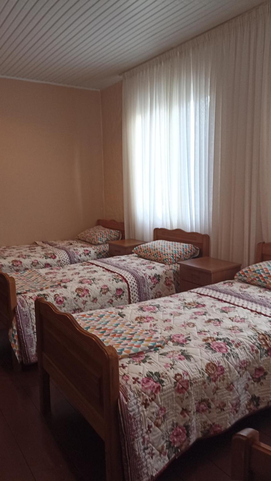 Guest House Giorgi Уреки Екстериор снимка