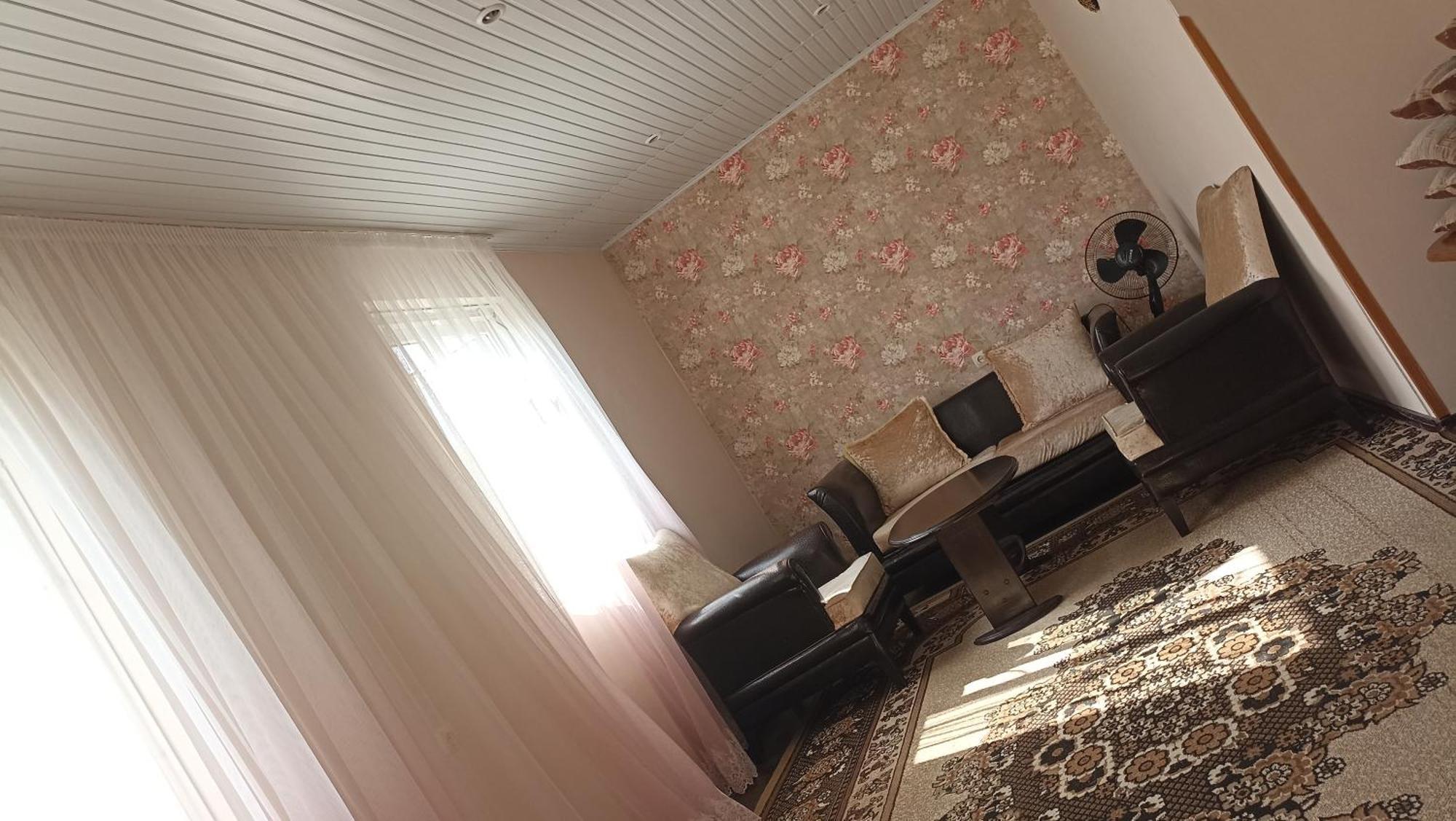 Guest House Giorgi Уреки Екстериор снимка
