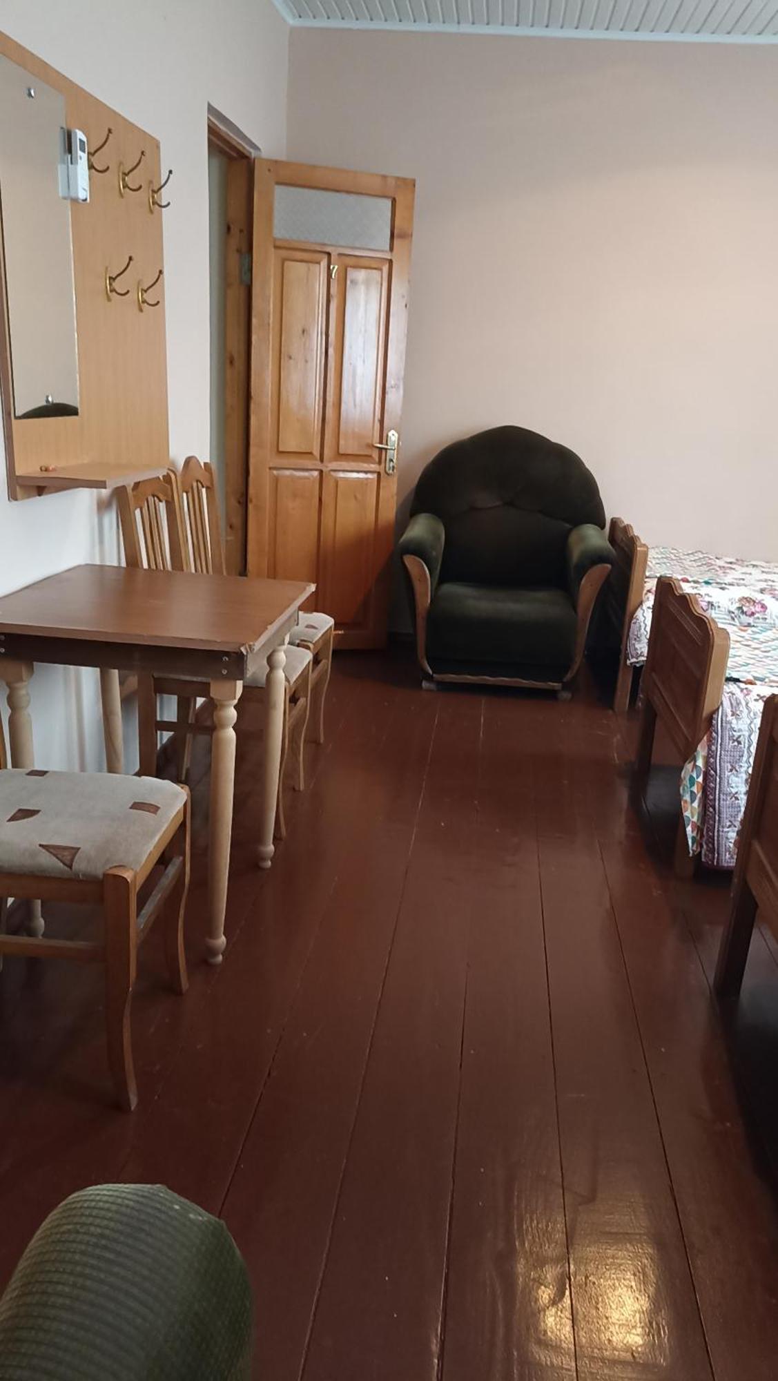 Guest House Giorgi Уреки Екстериор снимка