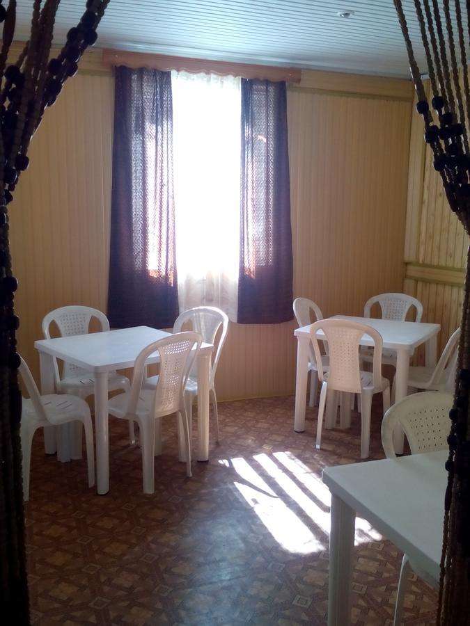 Guest House Giorgi Уреки Екстериор снимка